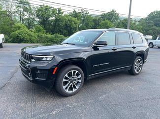 Used 2021 Jeep Grand Cherokee L Overland w/ Luxury Tech Group IV video 4