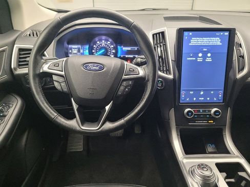 Used 2022 Ford Edge SEL image 22