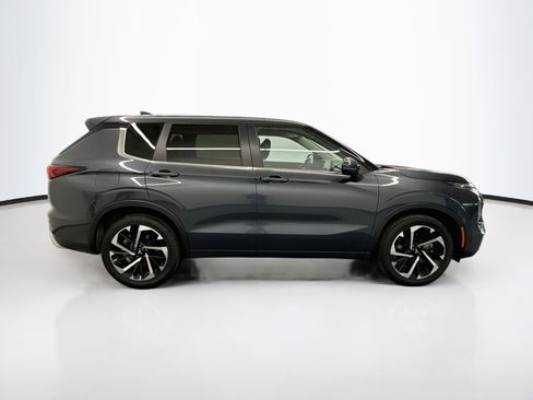 Used 2024 Mitsubishi Outlander SE AWD/4WD image 10