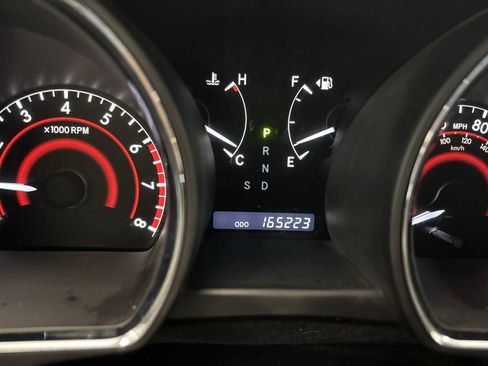 Used 2012 Toyota Highlander SE w/ Tow Pkg image 12