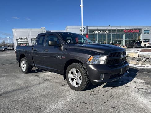 Used 2015 RAM 1500 Express image 1