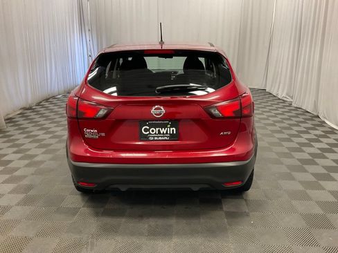 Used 2018 Nissan Rogue Sport S AWD/4WD image 5