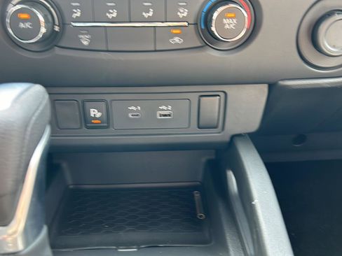 New 2026 Nissan Frontier SV w/ Tow Package image 28