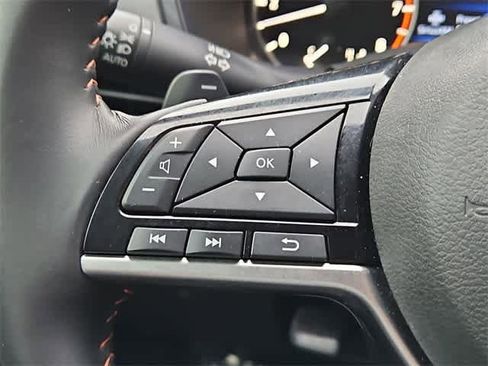 Used 2020 Nissan Altima 2.5 SR w/ Premium Package image 24