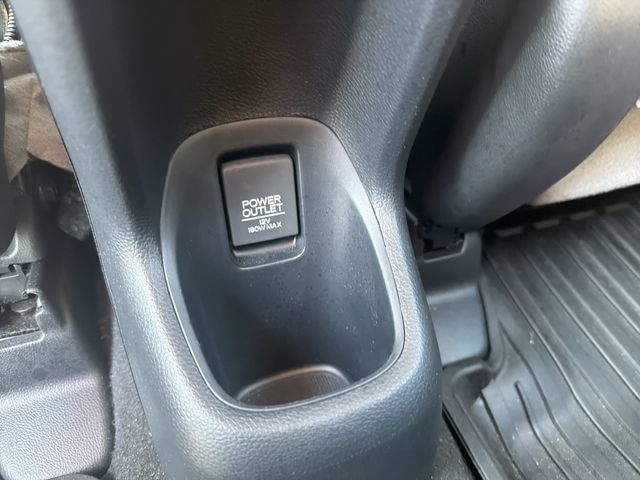 Used 2022 Honda HR-V LX image 21