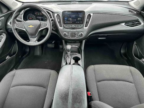 Used 2024 Chevrolet Malibu LT FWD image 11