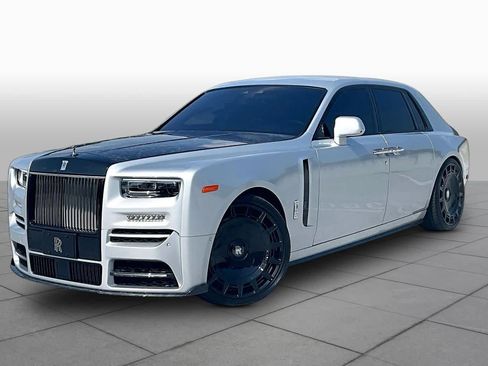 Used 2024 Rolls-Royce Phantom Sedan RWD image 1