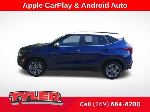 Used 2024 Kia Seltos S AWD/4WD image 4