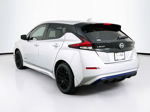 Used 2019 Nissan Leaf SV Plus w/ SV Plus Technology Package FWD image 5