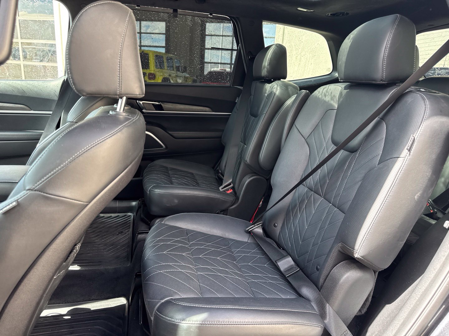 Used 2023 Kia Telluride SX Prestige X-Line AWD/4WD image 17