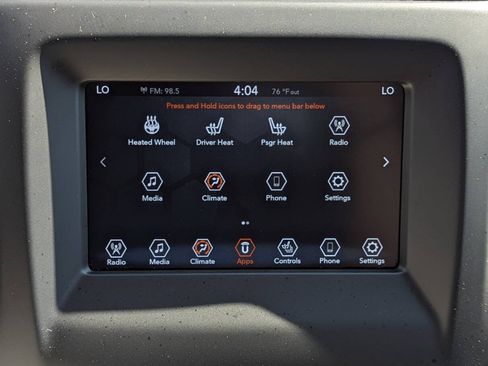 Used 2020 Jeep Compass Latitude w/ Cold Weather Group AWD/4WD image 19