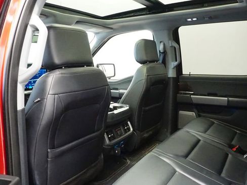 Used 2021 Ford F150 Lariat w/ Equipment Group 502A High image 23