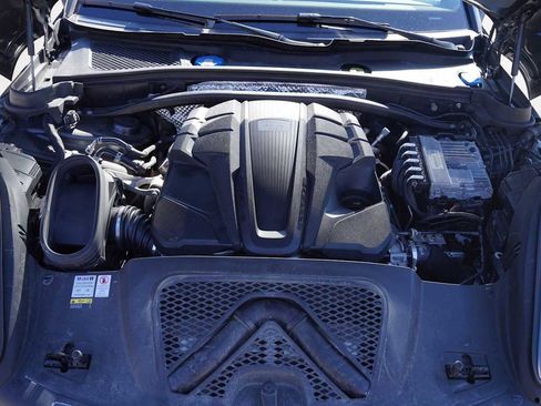 Used 2021 Porsche Macan GTS image 29