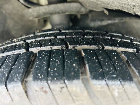 Used 2023 Chrysler Pacifica Limited image 44