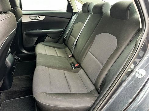 Used 2024 Kia Forte LXS image 28