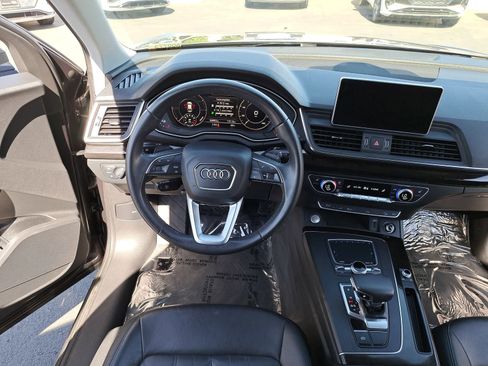Used 2020 Audi Q5 e Premium w/ Convenience Package AWD/4WD image 16
