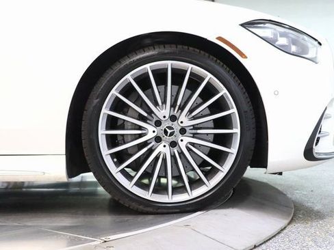 Used 2023 Mercedes-Benz S 580 4MATIC Sedan image 15