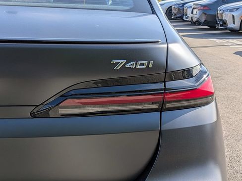 New 2026 BMW 740i RWD image 25