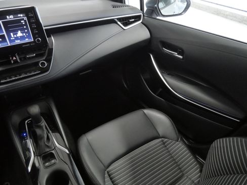 Certified 2021 Toyota Corolla XSE image 12