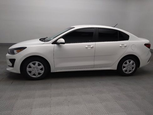 Used 2023 Kia Rio LX FWD image 2