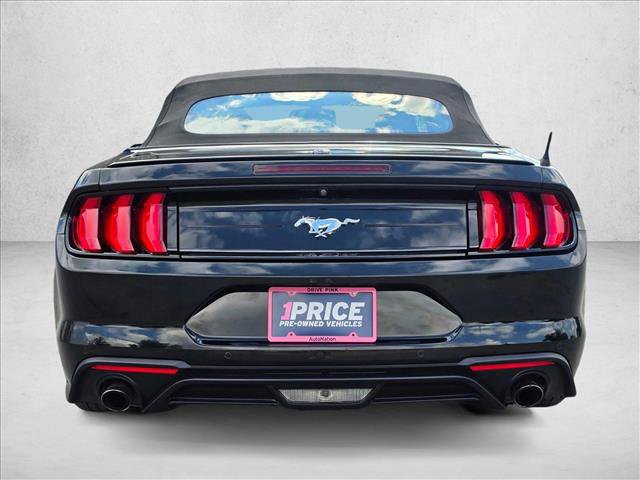 Used 2020 Ford Mustang Premium RWD image 4