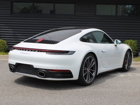 Used 2020 Porsche 911 Carrera S image 7