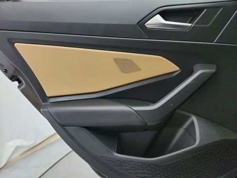 Used 2020 Volkswagen Jetta SE FWD image 24