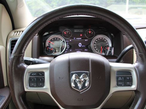 Used 2015 RAM 2500 Laramie w/ Protection Group AWD/4WD image 26