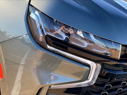 Used 2023 Chevrolet Tahoe Z71 w/ Luxury Package image 31