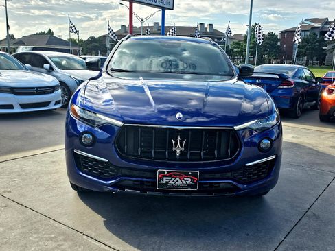 Used 2022 Maserati Levante GT image 2