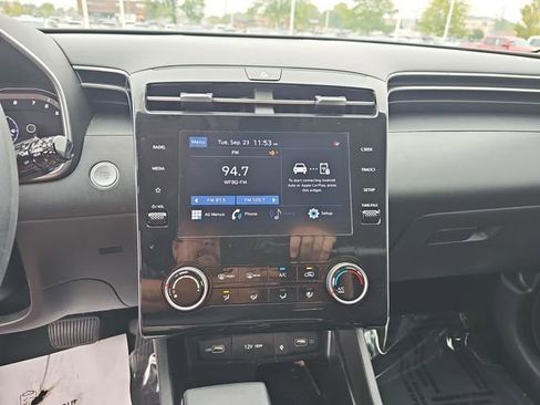 Used 2023 Hyundai Tucson SEL image 19