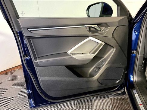 Used 2024 Audi Q3 2.0T Premium Plus w/ Premium Plus Package image 21