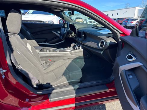 Certified 2022 Chevrolet Camaro LT w/ RS Package image 30