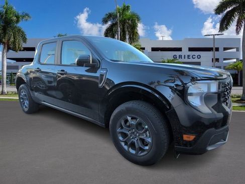 New 2025 Ford Maverick XLT w/ XLT Luxury Package AWD/4WD image 1
