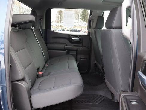 Used 2020 Chevrolet Silverado 1500 Custom Trail Boss w/ Custom Convenience Package image 14