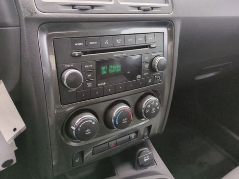 Used 2009 Dodge Challenger R/T image 26