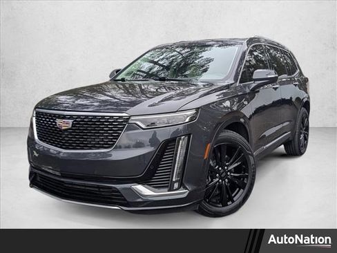 Used 2023 Cadillac XT6 Premium Luxury image 1