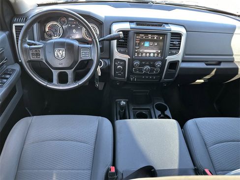 Used 2016 RAM 2500 Power Wagon w/ Luxury Group image 9