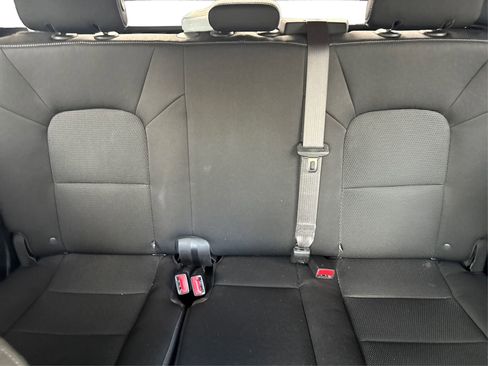 Used 2024 GMC Canyon Elevation image 20