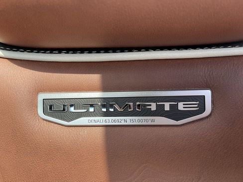 Certified 2024 GMC Yukon Denali Ultimate image 33