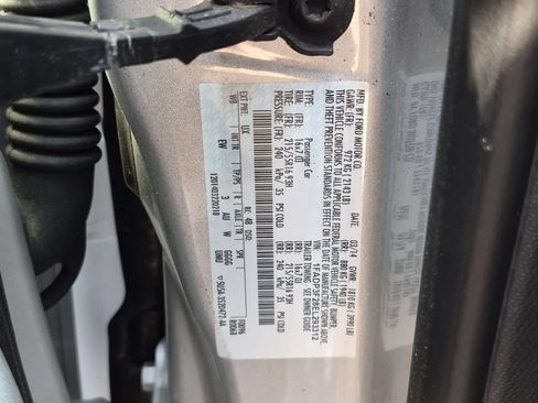 Used 2014 Ford Focus SE FWD image 36