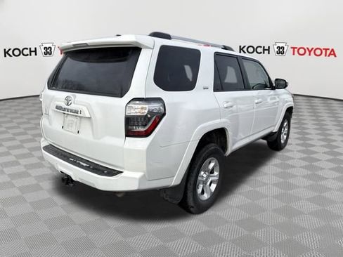 Used 2024 Toyota 4Runner SR5 Premium image 7
