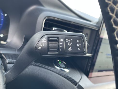 Used 2020 Ford Explorer ST w/ ST Street Pack image 22