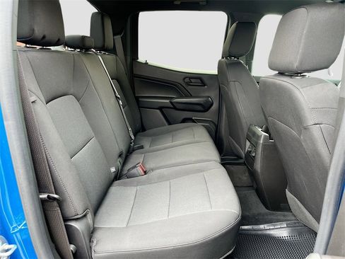 Used 2023 Chevrolet Colorado Trail Boss w/ Advanced Trailering Package image 26