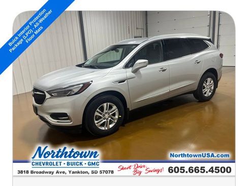 Used 2018 Buick Enclave Essence AWD/4WD image 1