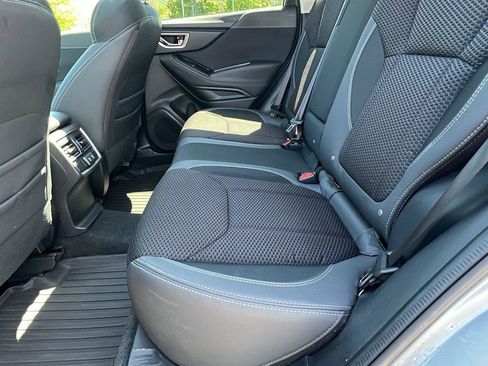 Used 2019 Subaru Forester Premium AWD/4WD image 18