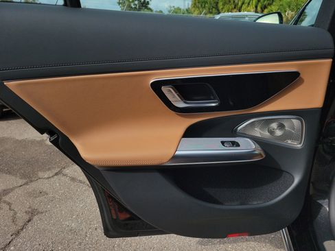 New 2026 Mercedes-Benz E 450 4MATIC Sedan image 11