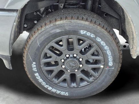 New 2026 RAM 2500 Limited AWD/4WD image 7