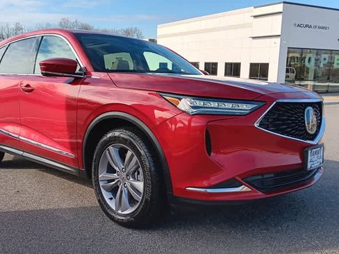 Used 2023 Acura MDX SH-AWD image 7