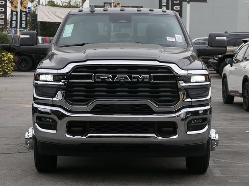 New 2026 RAM 3500 Tradesman AWD/4WD image 7